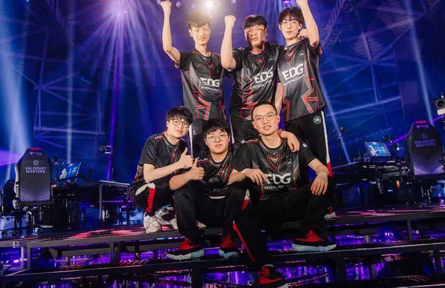 于期待他能 于期待他能