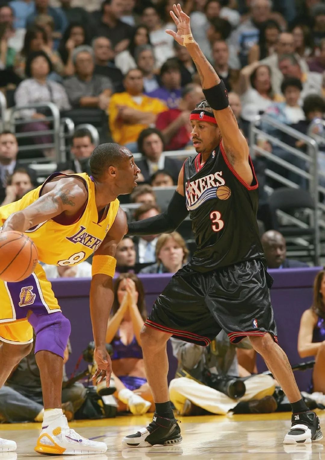 后发布会上 后发布会上